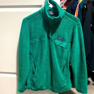 Patagonia Fleece snap pullover size M green